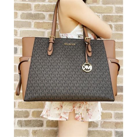 michael kors gilly|michael kors gilly large.